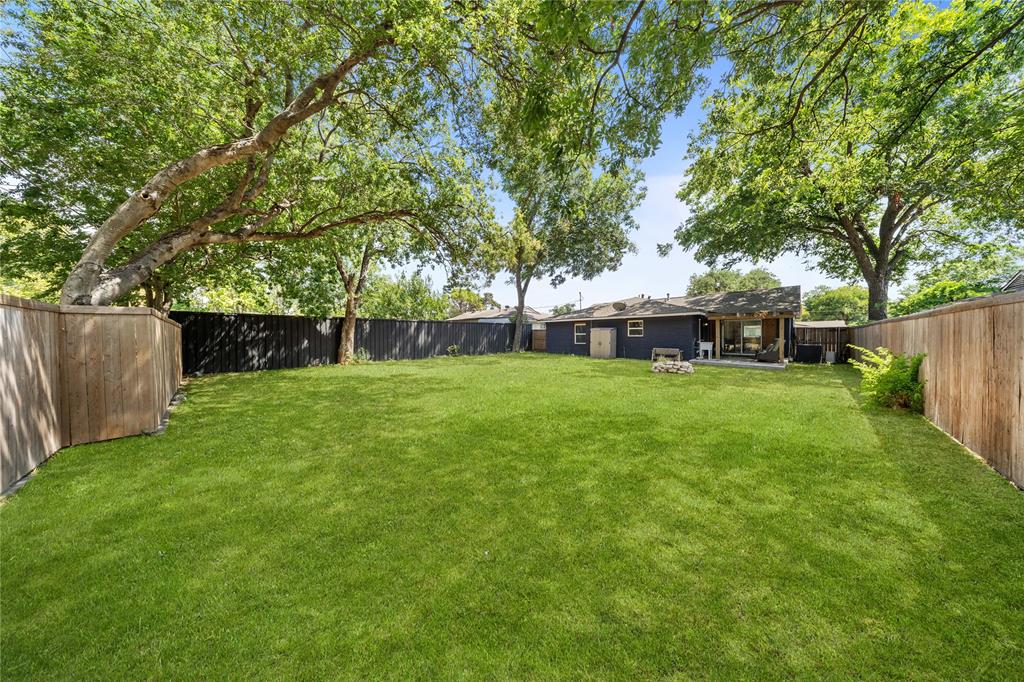 2431 Gross Road Dallas, TX 75228 - Photo 32 of 37 Gallery Image 32