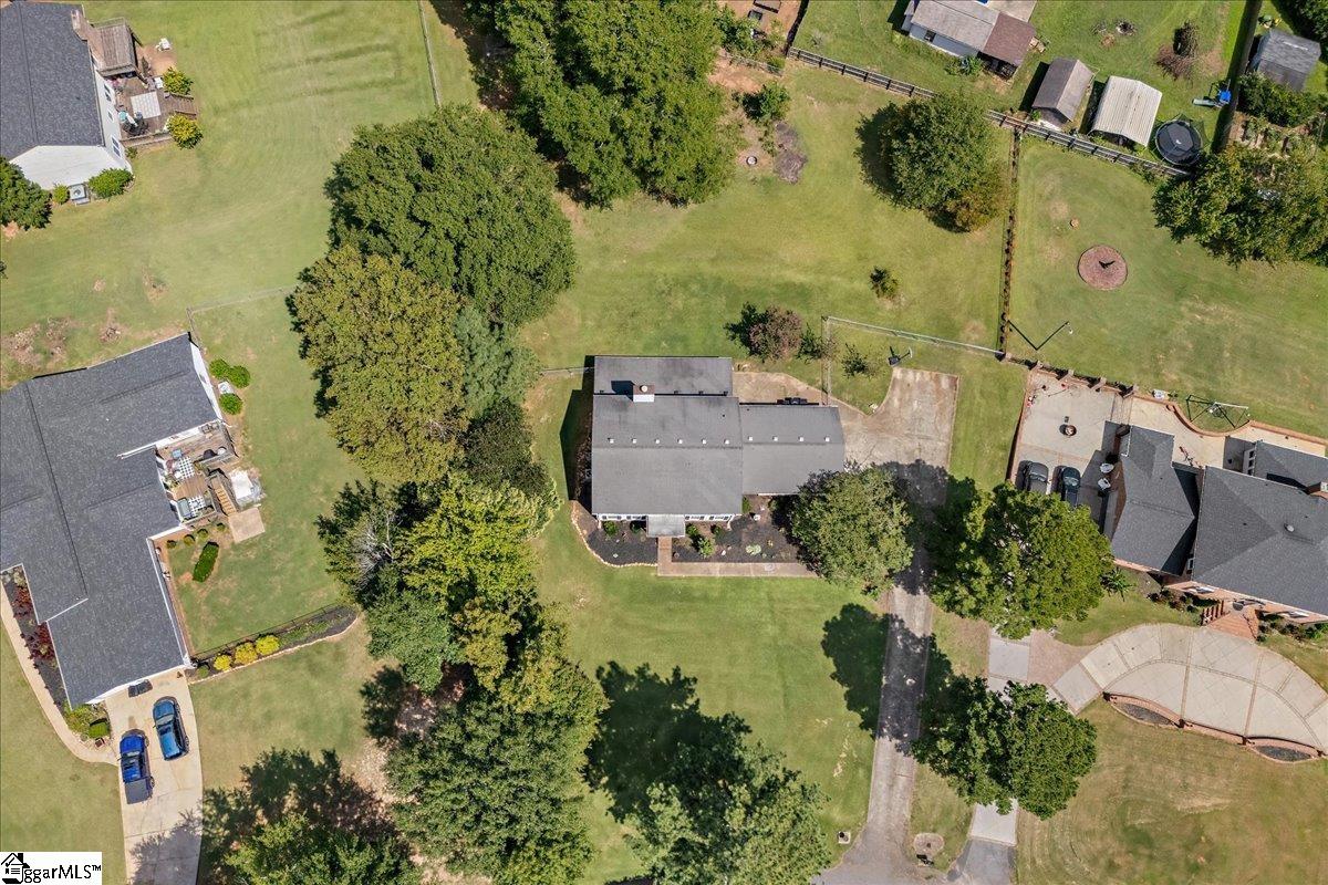 101 Clarendon Drive Anderson, SC 29621 - Photo 39 of 50