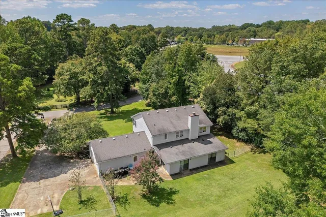 $449,900 | 101 Clarendon Drive, Anderson, SC 29621