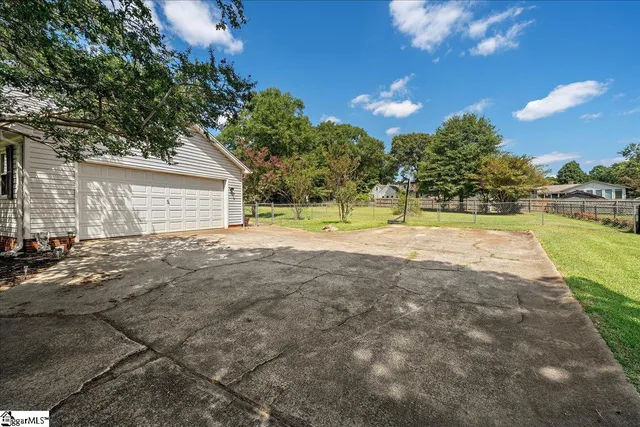 $449,900 | 101 Clarendon Drive, Anderson, SC 29621