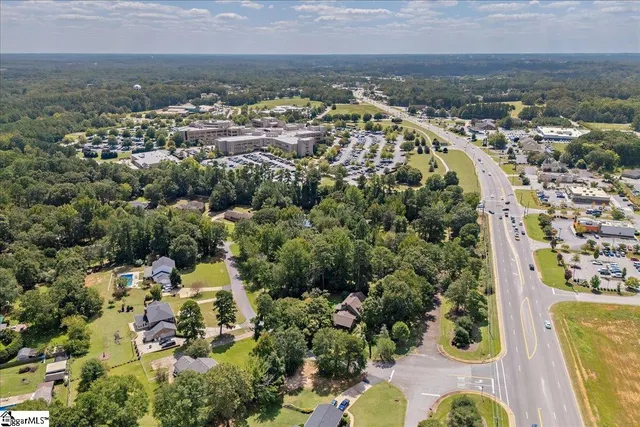 $449,900 | 101 Clarendon Drive, Anderson, SC 29621