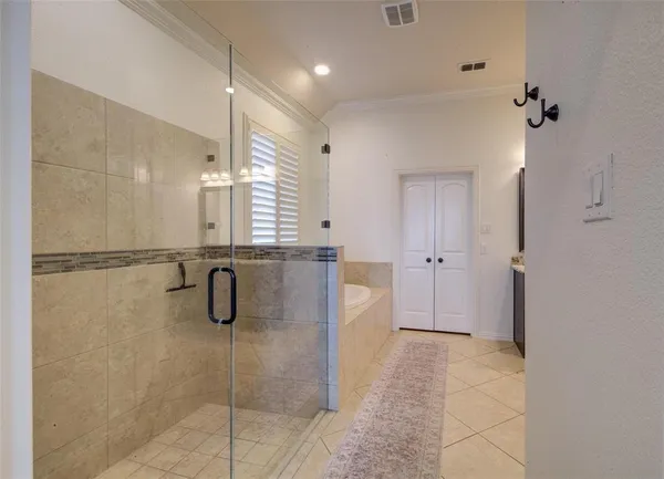 $420,000 | 312 Spring Run Drive, Decatur, TX 76234