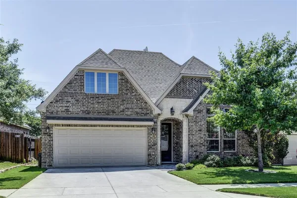 $420,000 | 312 Spring Run Drive, Decatur, TX 76234