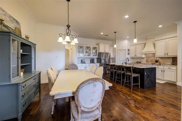 $420,000 | 312 Spring Run Drive, Decatur, TX 76234