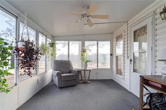 $339,999 | 511 Santa Fe Drive, Gower, MO 64454