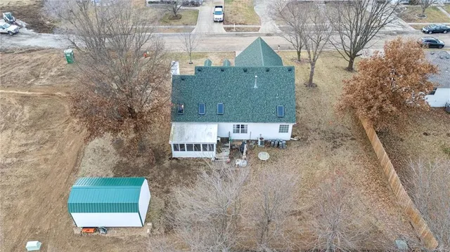 $339,999 | 511 Santa Fe Drive, Gower, MO 64454