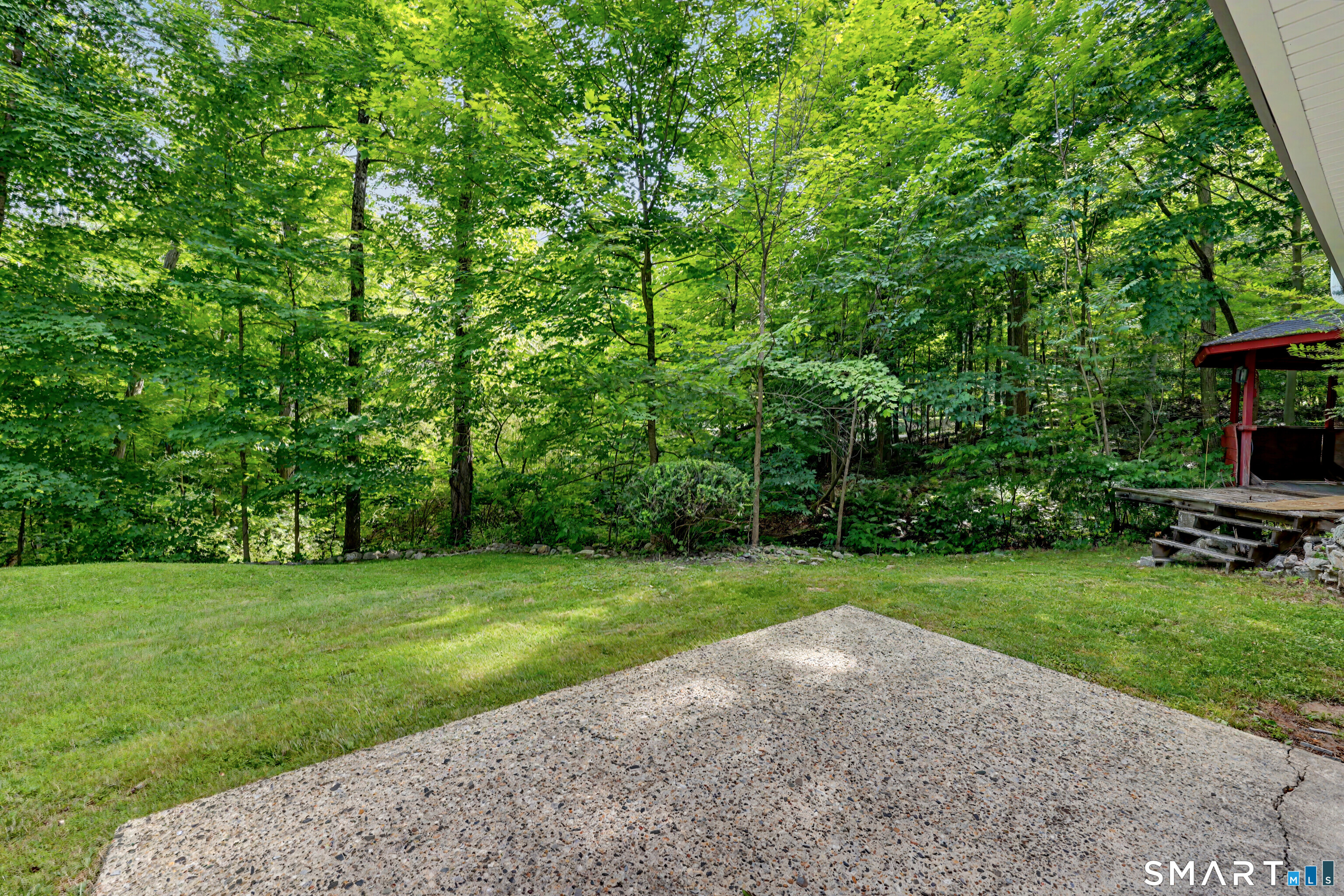 2473 Long Ridge Road Stamford, CT 06903 - Photo 37 of 40