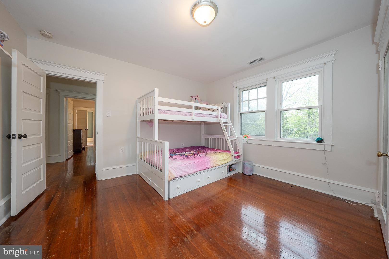 1121 Montgomery Avenue Penn Valley, PA 19096 - Photo 32 of 50