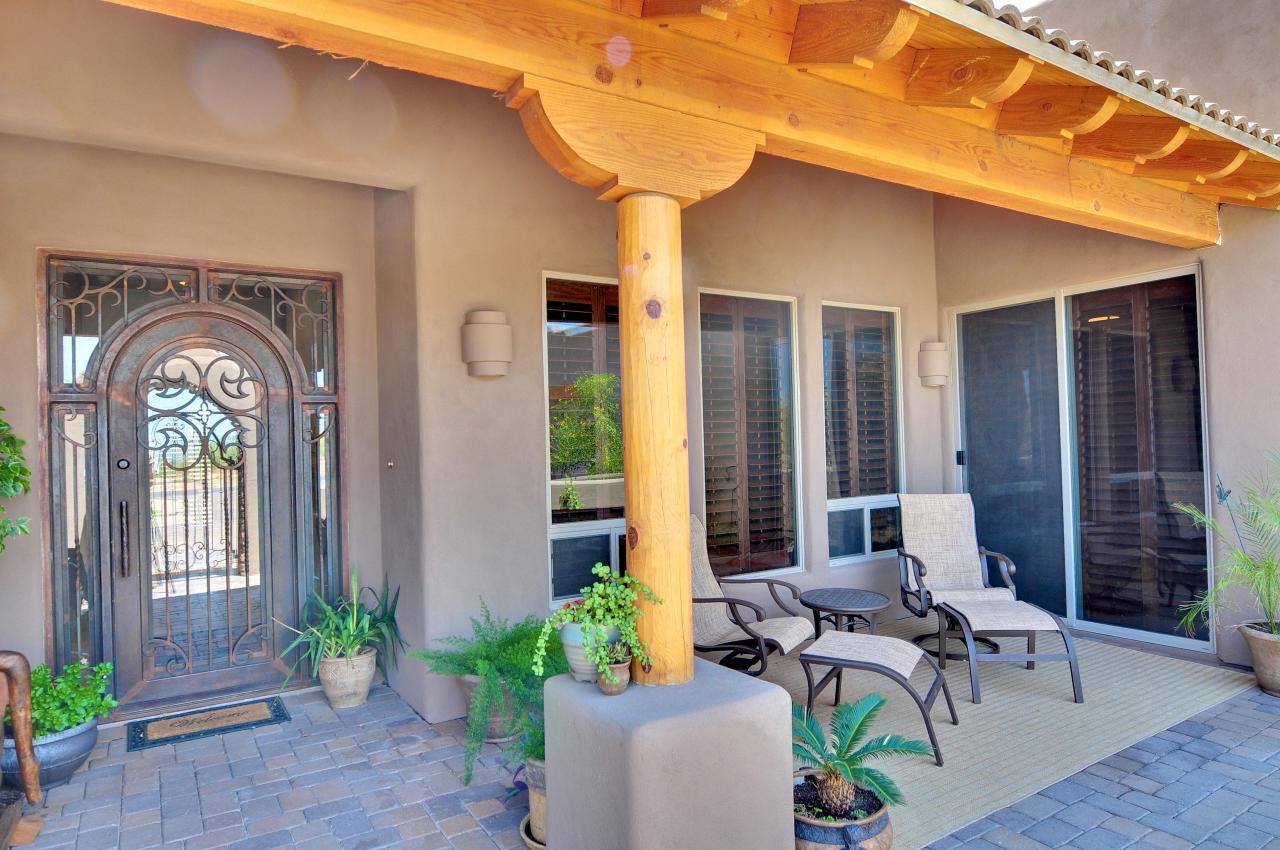 405 West Olesen Road Phoenix, AZ 85085 - Photo 5 of 16 COURTYARD (FRONT)