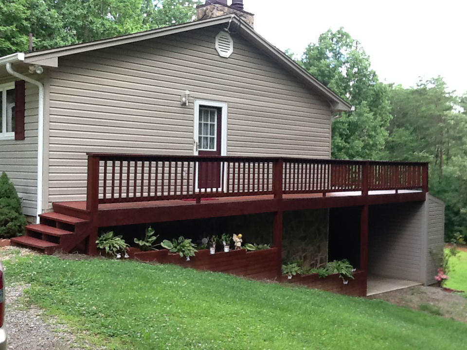 181 Round Hill Road Rocky Mount, VA 24151 - Photo 44 of 53 36 Side