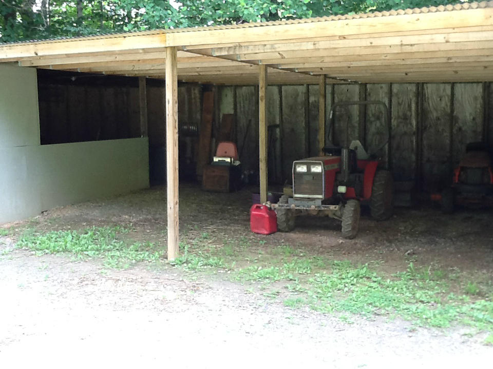 181 Round Hill Road Rocky Mount, VA 24151 - Photo 49 of 53 41 Garage 2