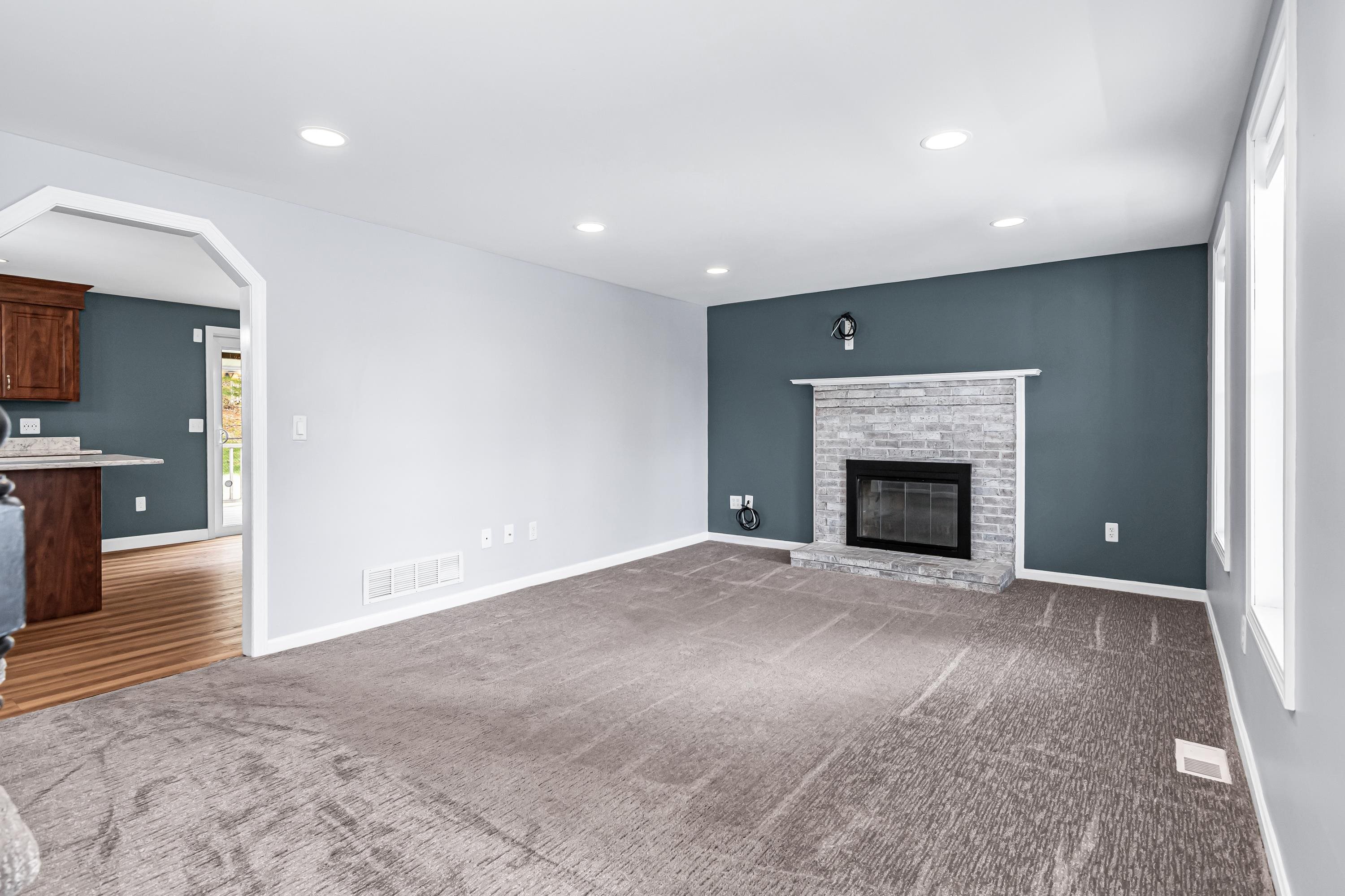 149 Barretts Hill Road Hudson, NH 03051 - Photo 29 of 59