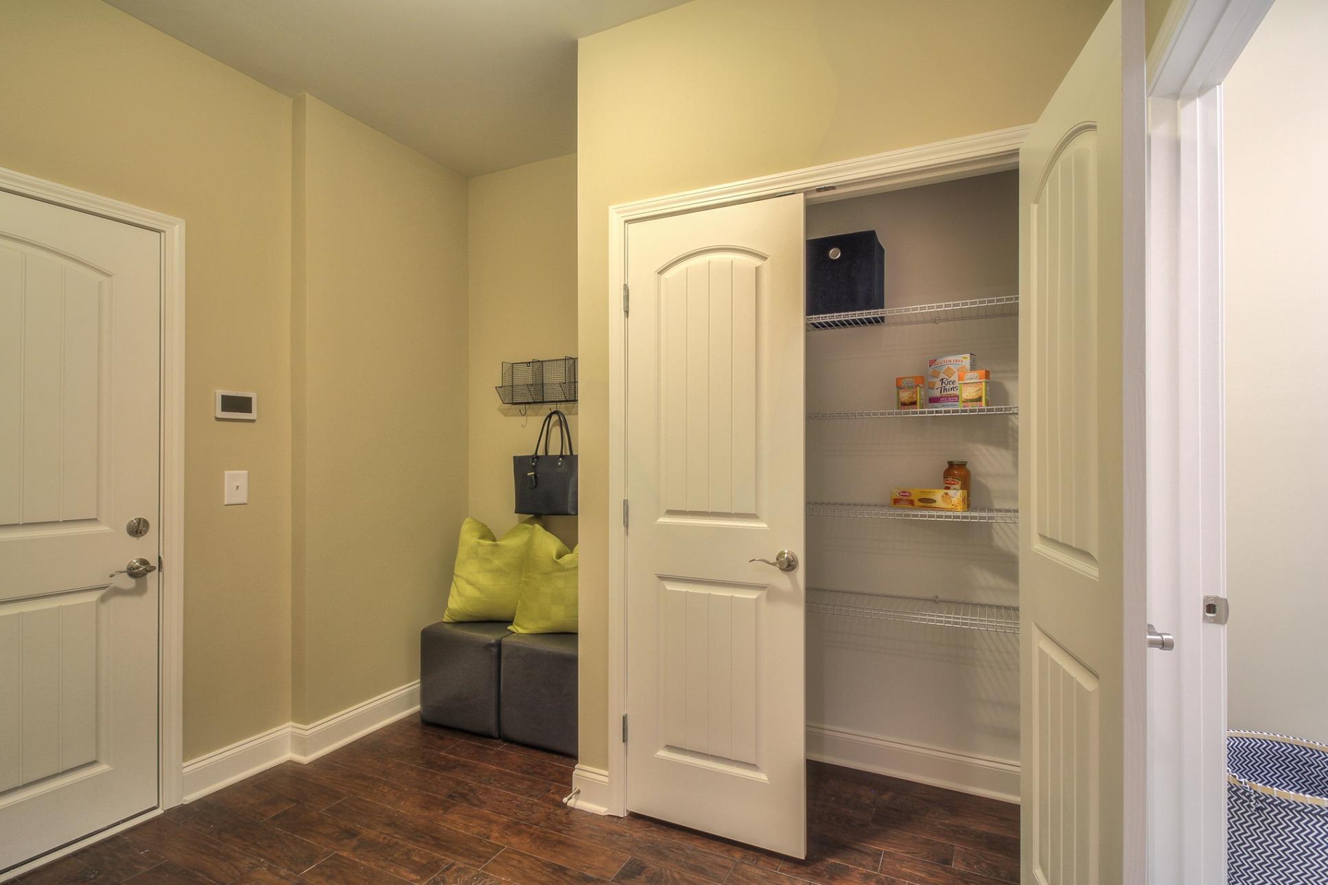 104 Szilard Street Oak Ridge, TN 37830 - Photo 4 of 11 Mudroom Sample Photo