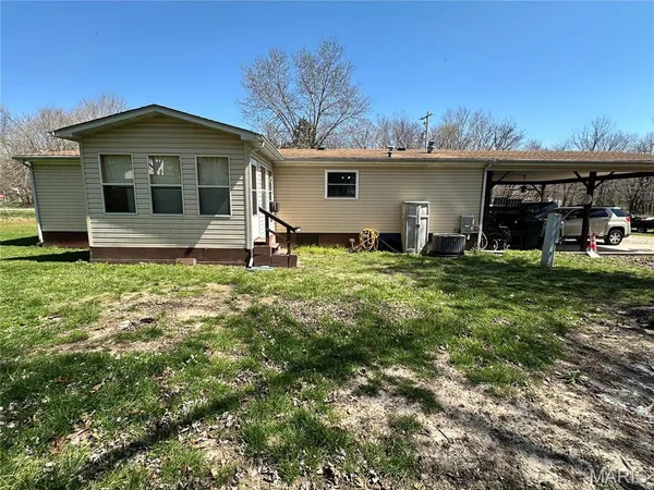$156,676 | 211 Lucas Street, Pilot Knob, MO 63663
