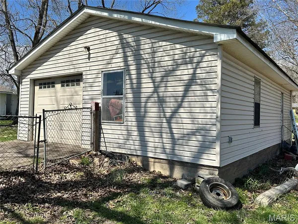 $156,676 | 211 Lucas Street, Pilot Knob, MO 63663