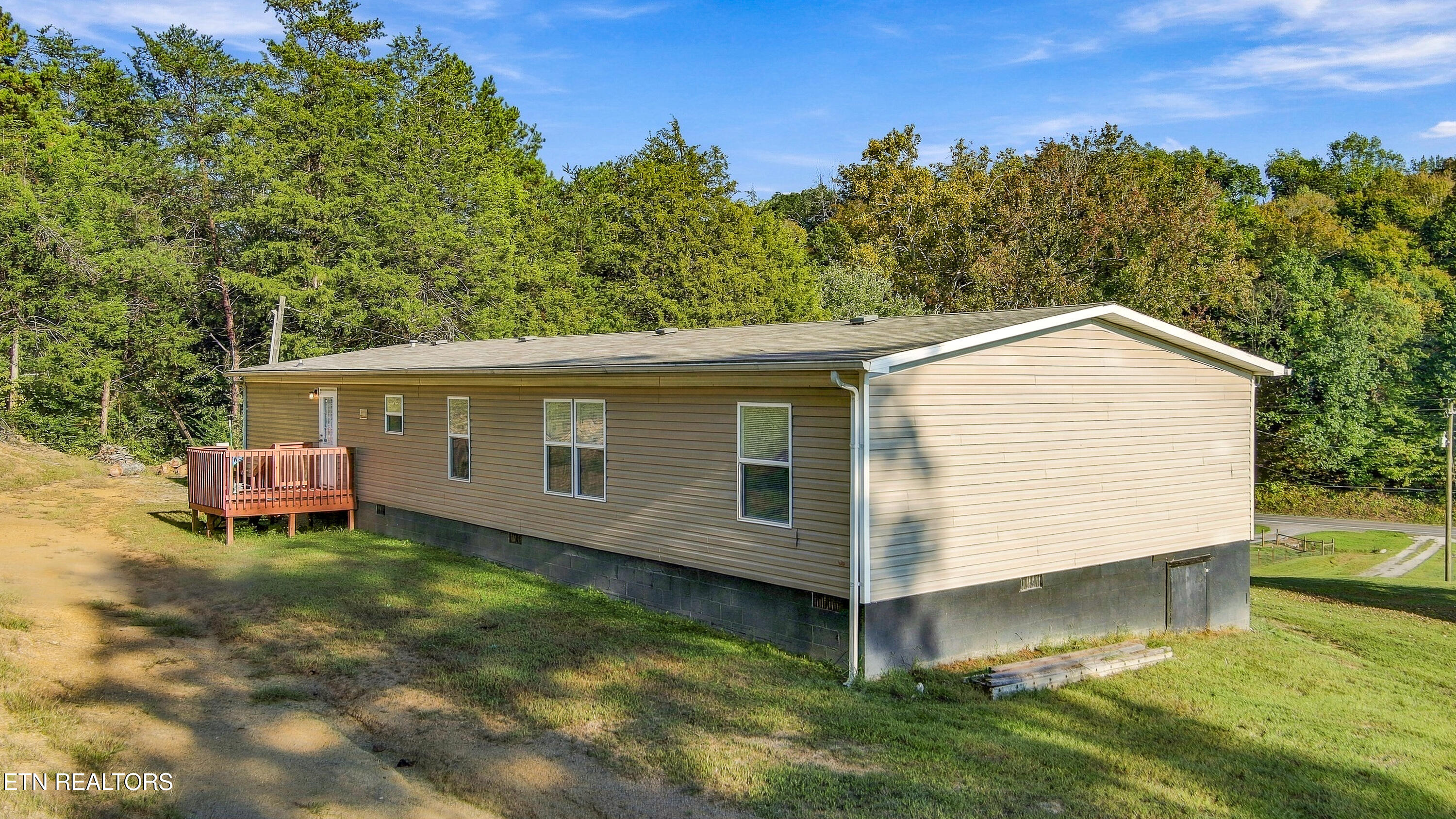 550 Granite Road Clinton, TN 37716 - Photo 27 of 33 granite-26