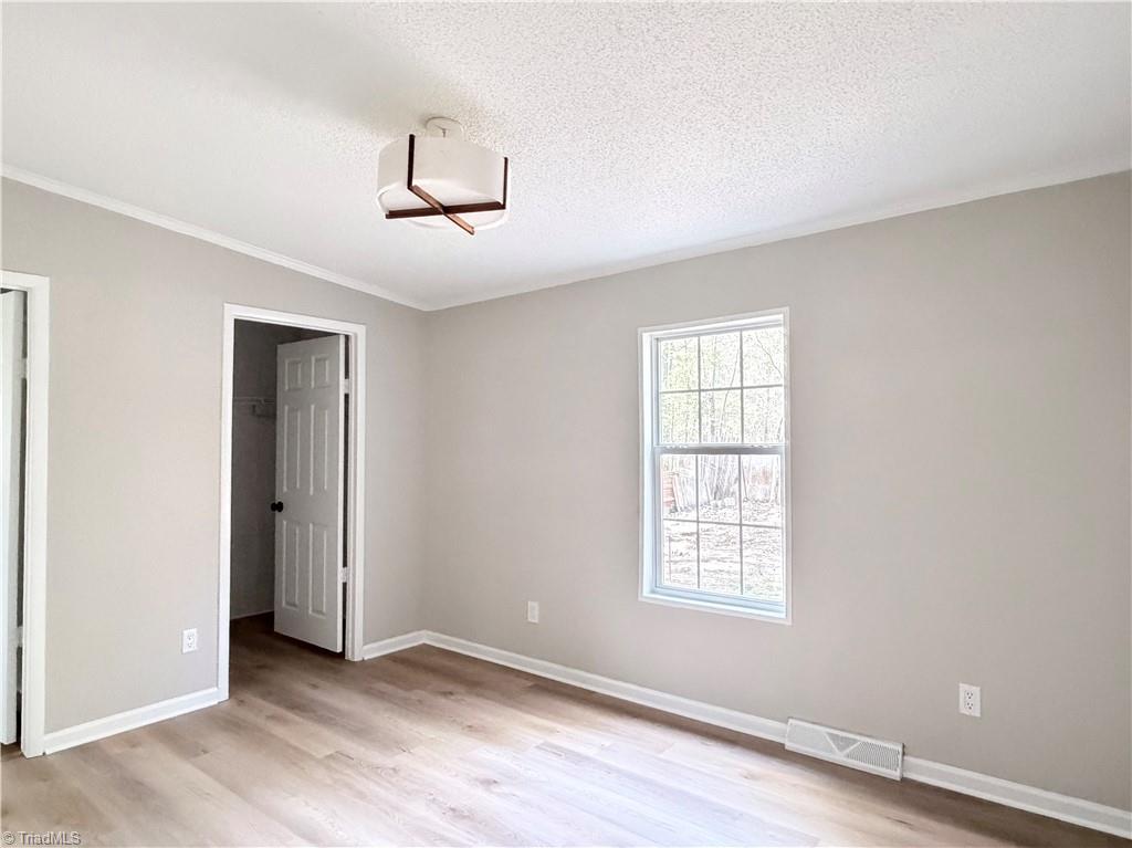 1407 Remer Regan Road Lexington, NC 27292 - Photo 20 of 31 Bedroom 3