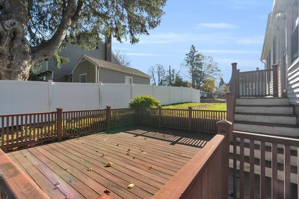 $3,700 | 2 Bellevue Avenue, Wakefield, MA 01880