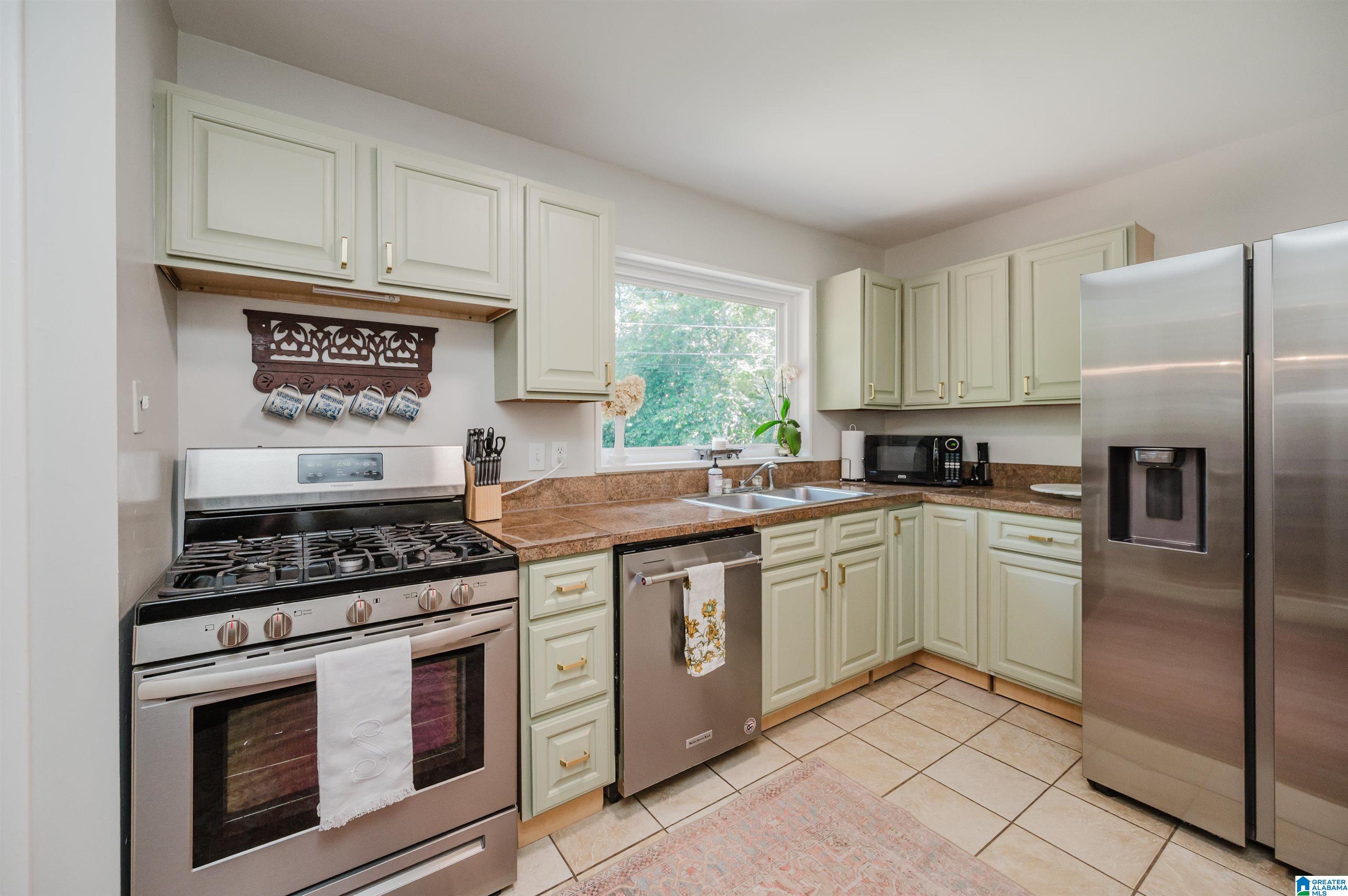 4353 Montevallo Road Birmingham, AL 35213 - Photo 11 of 36
