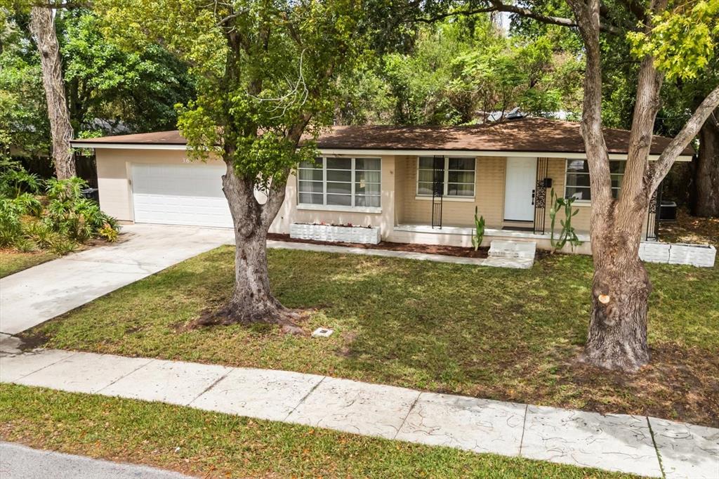 361 Hickory Drive Maitland, FL 32751 - Photo 2 of 18 Gallery Image 2