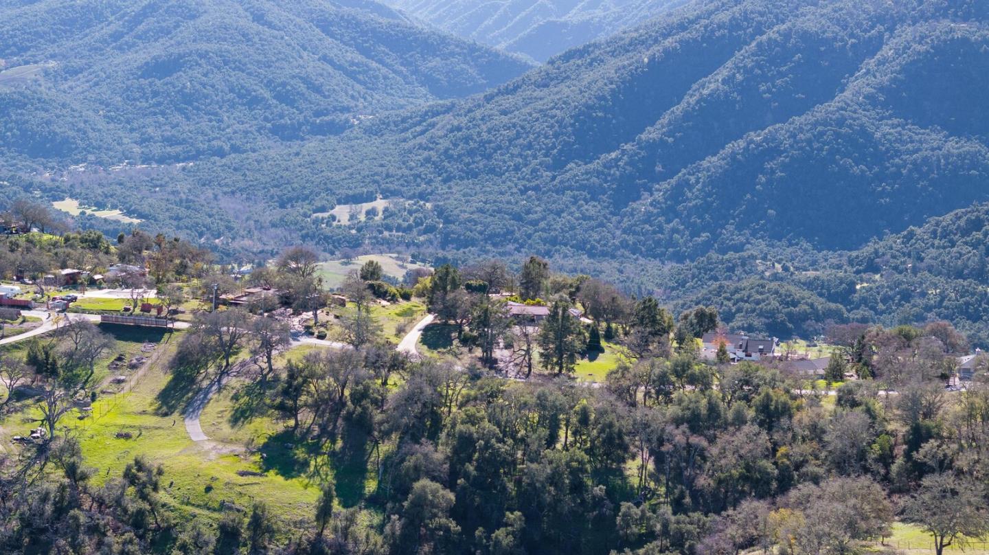 34994 Sky Ranch Road Carmel Valley, CA 93924 - Photo 27 of 36