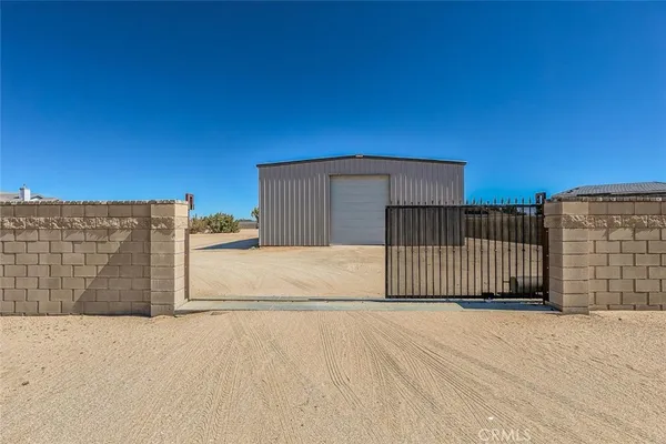 $6,000 | 40028 25th Street West, Palmdale, CA 93551