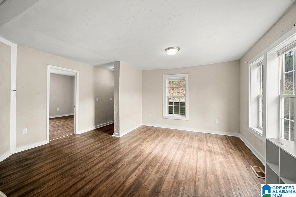 1506 Williams Street Jasper, AL 35501 - Photo 5 of 26