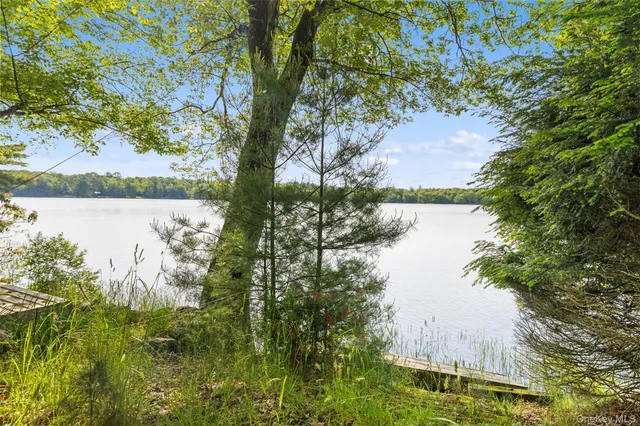 $599,000 | 16 Fairway Drive, Highland Lake, NY 12743