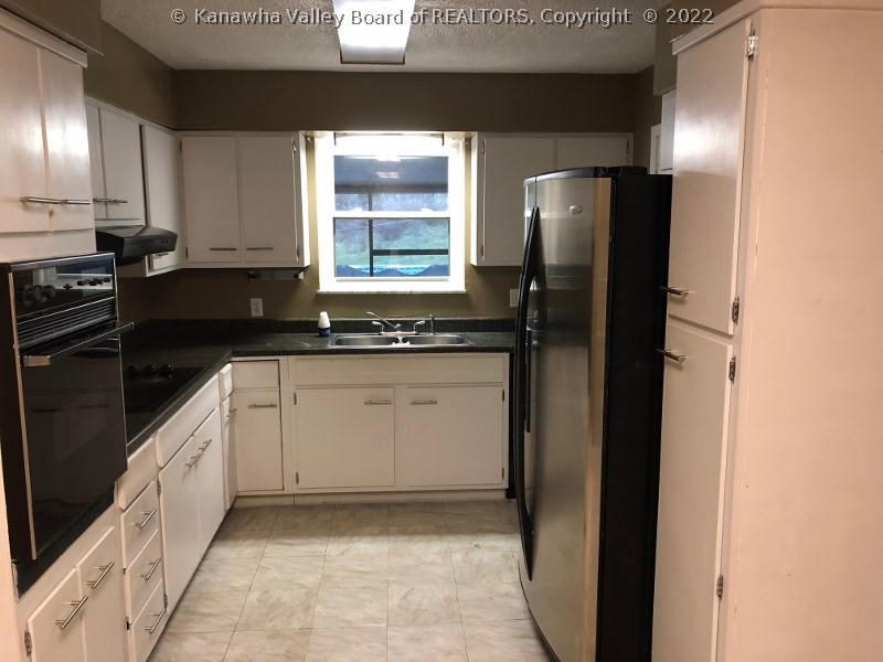 2725 Flatwoods Road Ravenswood, WV 26164 - Photo 8 of 30 Gallery Image 8