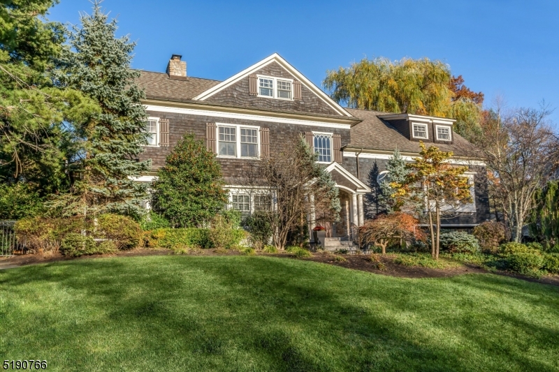 55 Hilltop Road, Short Hills, NJ 07078 Compass