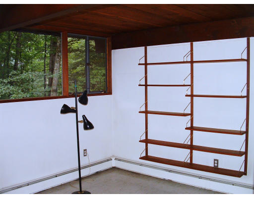 148 Woodridge Road Wayland, MA 01778 - Photo 13 of 15 Gallery Image 13
