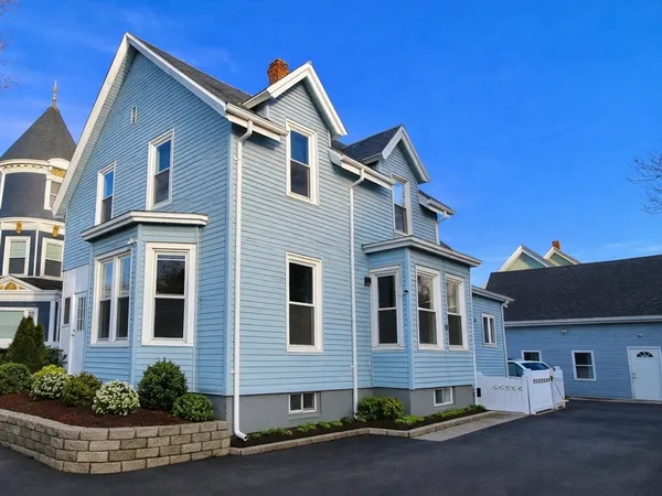 $869,900 | 502 Western Avenue, Lynn, MA 01904