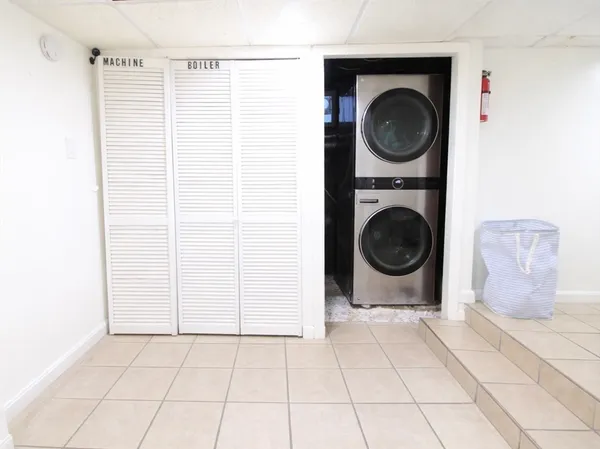 $869,900 | 502 Western Avenue, Lynn, MA 01904