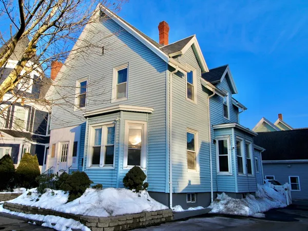 $869,900 | 502 Western Avenue, Lynn, MA 01904