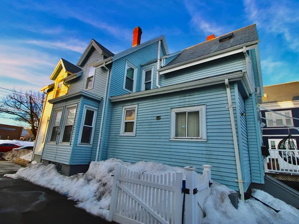 $869,900 | 502 Western Avenue, Lynn, MA 01904