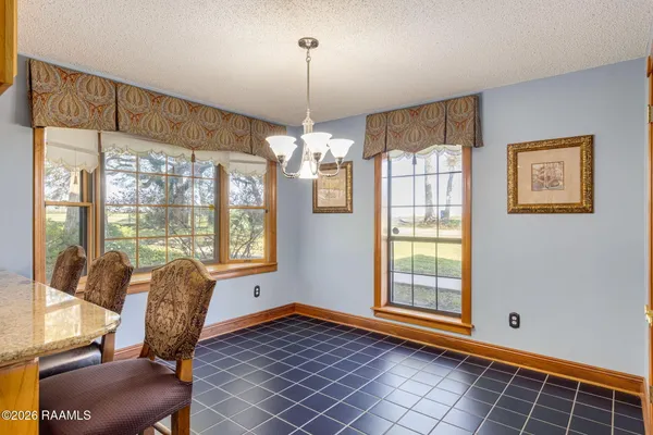 $550,000 | 7733 Highway 87, Jeanerette, LA 70544