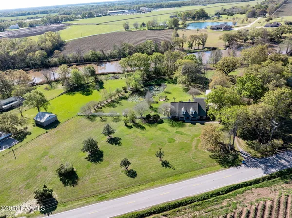 $550,000 | 7733 Highway 87, Jeanerette, LA 70544