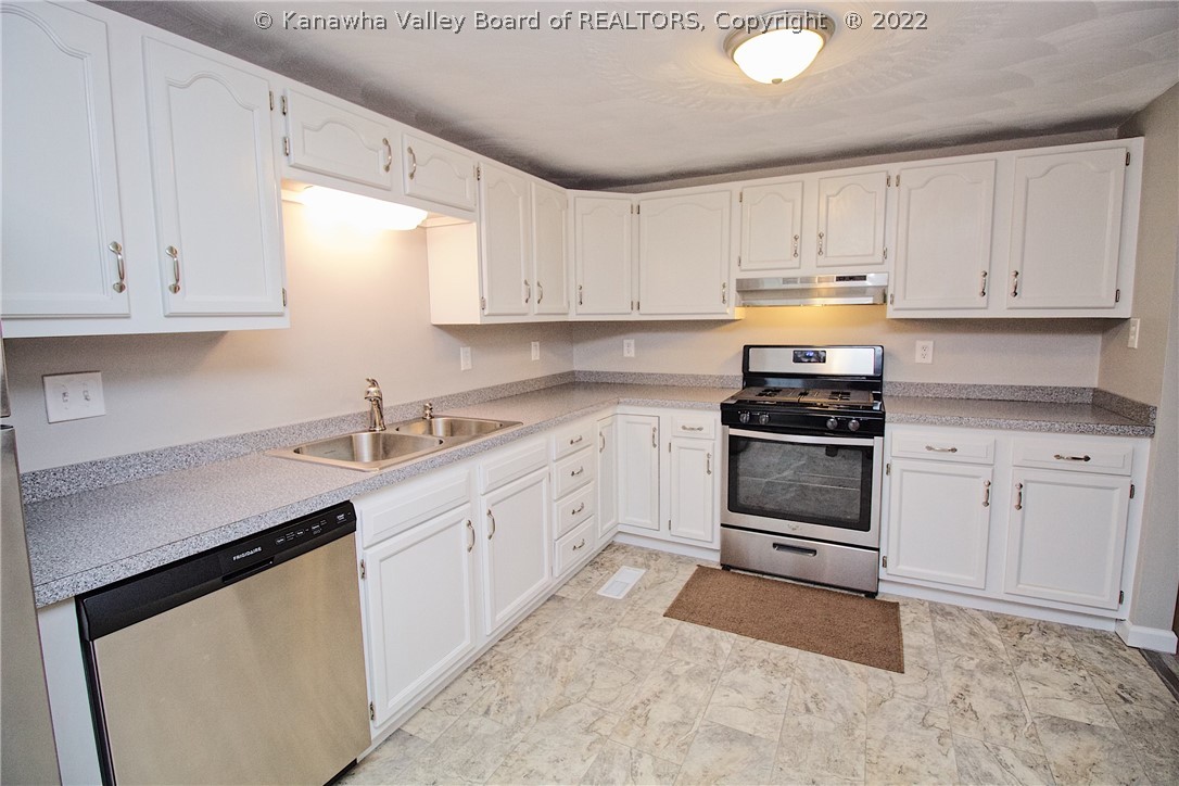 1182 Gore Addition Road Tornado, WV 25202 - Photo 19 of 21 Gallery Image 19
