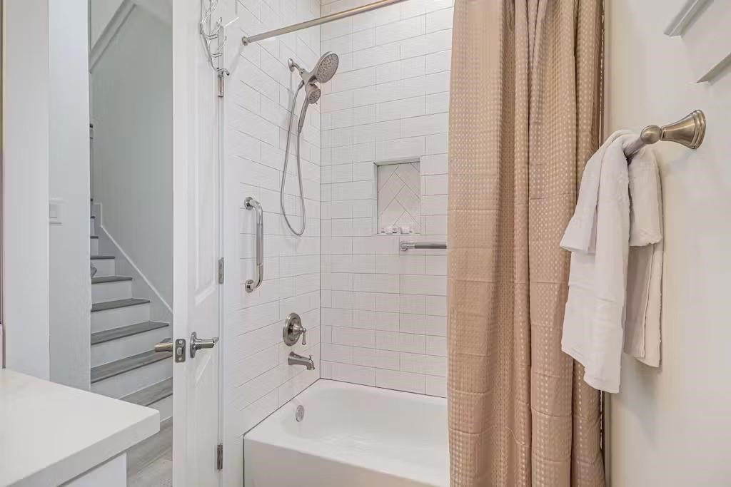 3642 Mainer Street, Unit B Houston, TX 77021 - Photo 10 of 13