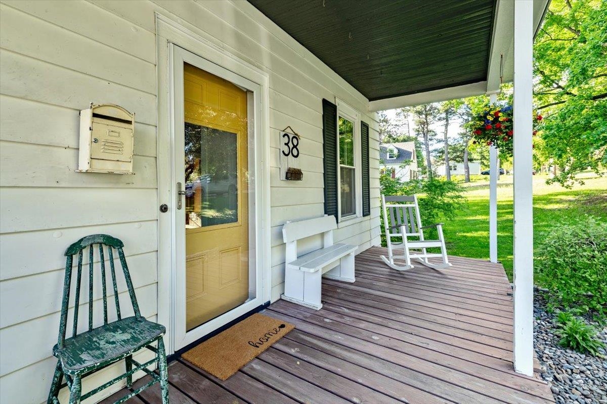 38 Smith Street St. Albans, VT 05478 - Photo 7 of 50