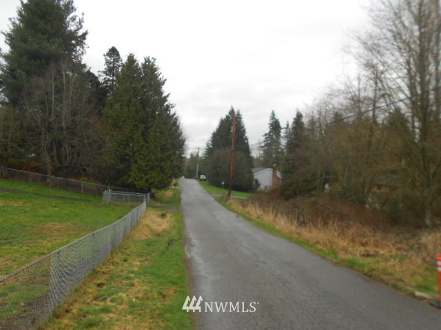 231-xx 7th Avenue Southeast Bothell, WA 98021 - Photo 9 of 13 Gallery Image 9