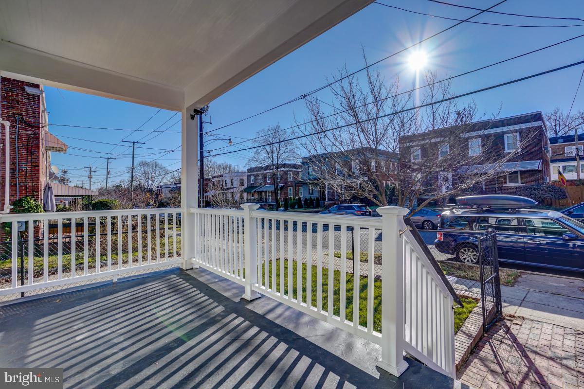 601 Rittenhouse Street Northwest Washington, DC 20011 - Photo 2 of 36 Lovely Front Porch