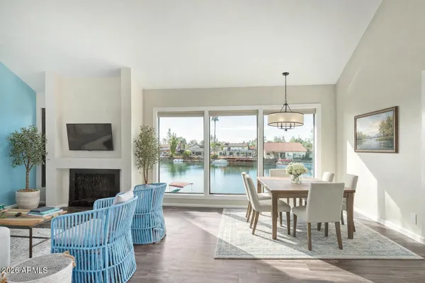 $498,000 | 1209 East Northshore Drive, Unit 242, Tempe, AZ 85283