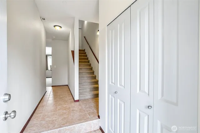 $515,000 | 9212 11th Place Northeast, Unit B, Lake Stevens, WA 98258