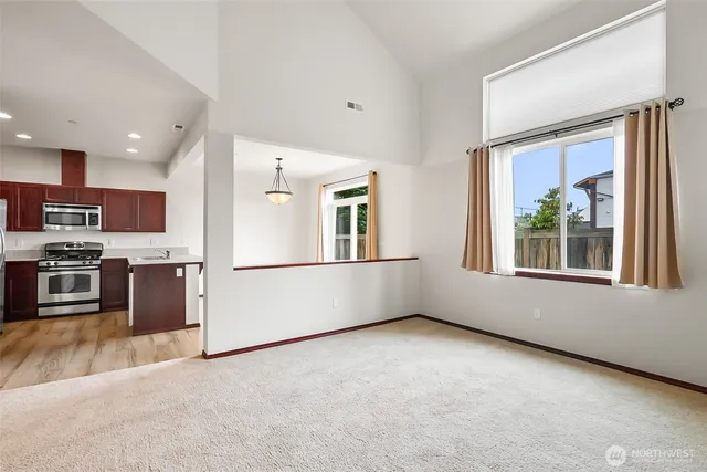 $515,000 | 9212 11th Place Northeast, Unit B, Lake Stevens, WA 98258