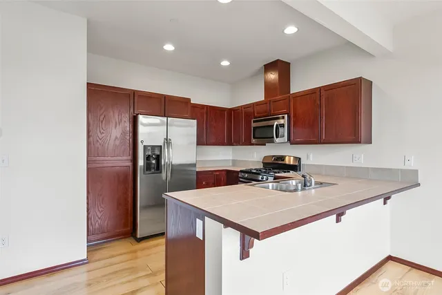 $515,000 | 9212 11th Place Northeast, Unit B, Lake Stevens, WA 98258