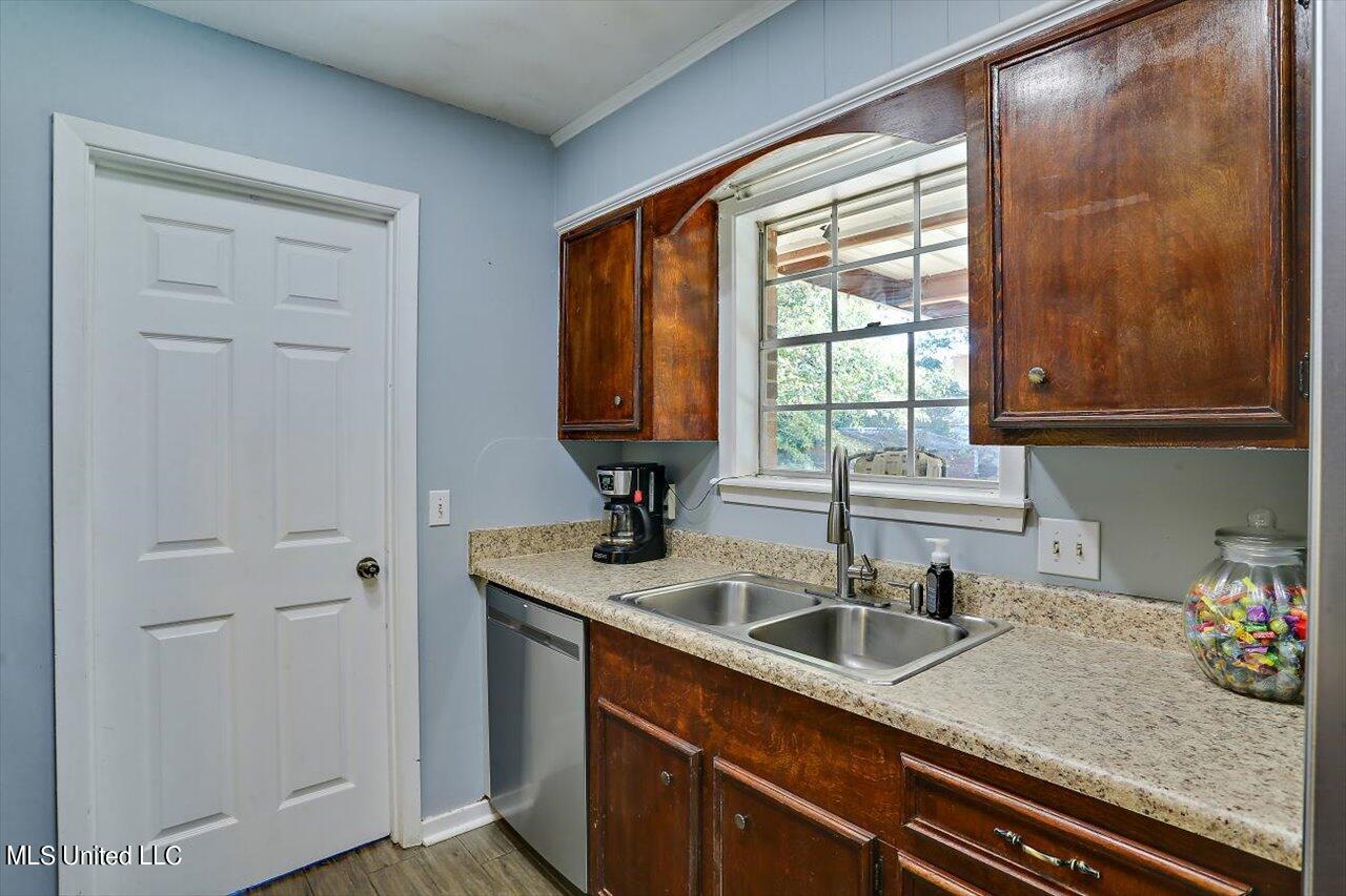 142 Fern Valley Road Brandon, MS 39042 - Photo 12 of 38 12-142 Fern Valley Rd