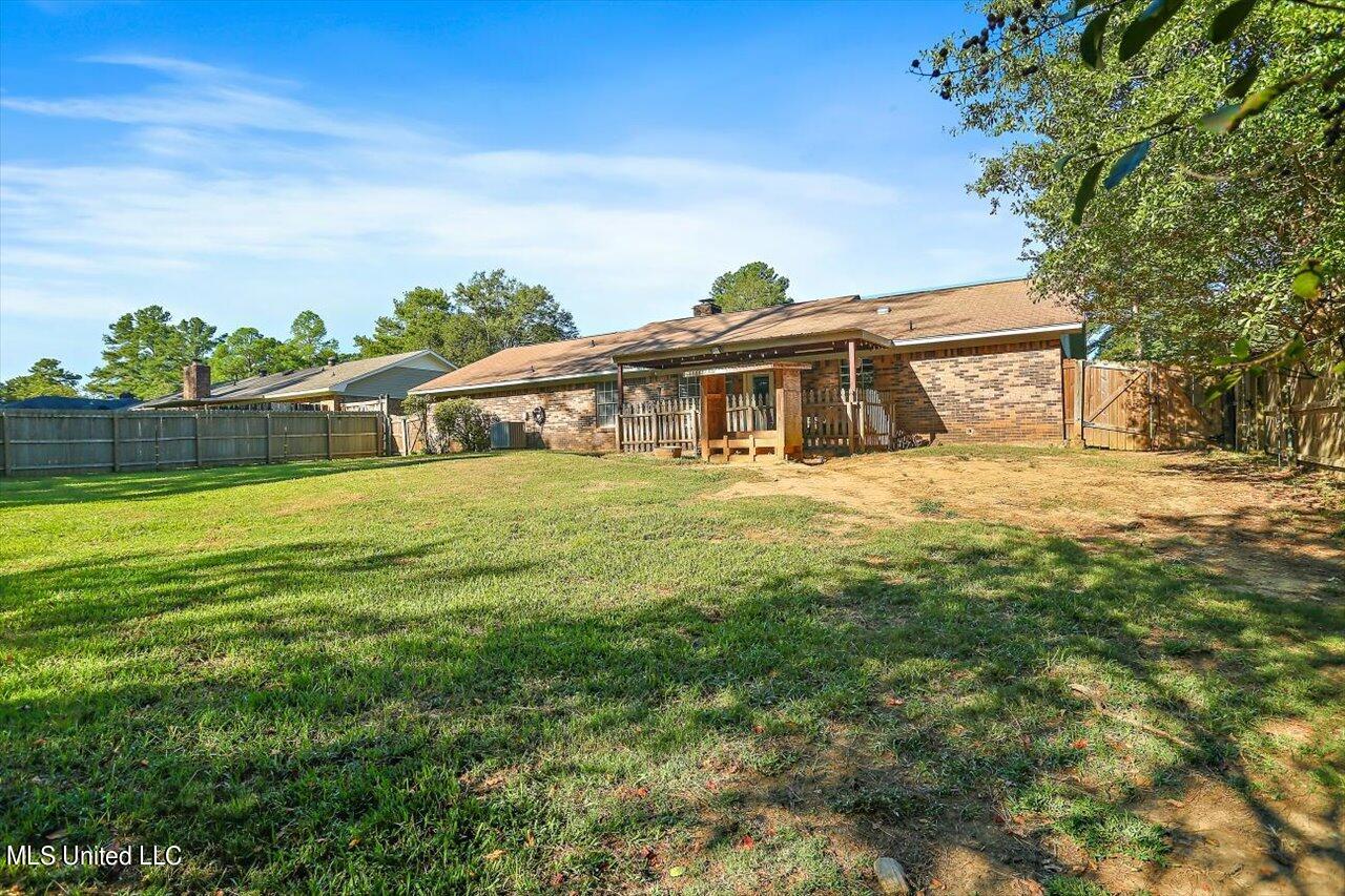 142 Fern Valley Road Brandon, MS 39042 - Photo 29 of 38 29-142 Fern Valley Rd