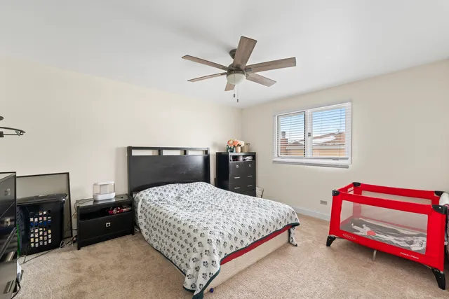 $419,999 | 9109 Crescent Court, Oak Lawn, IL 60453