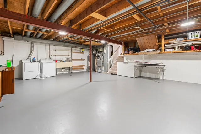 $419,999 | 9109 Crescent Court, Oak Lawn, IL 60453